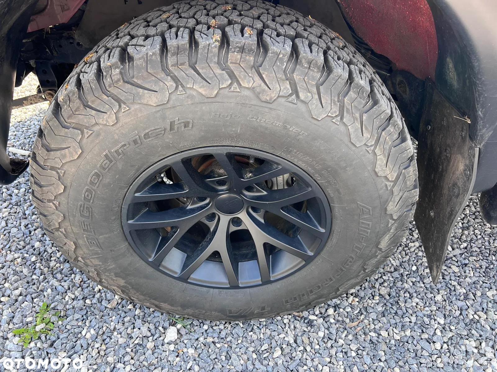 Toyota Hilux 2.8 D-4D Double Cab Invincible 4x4 - 32