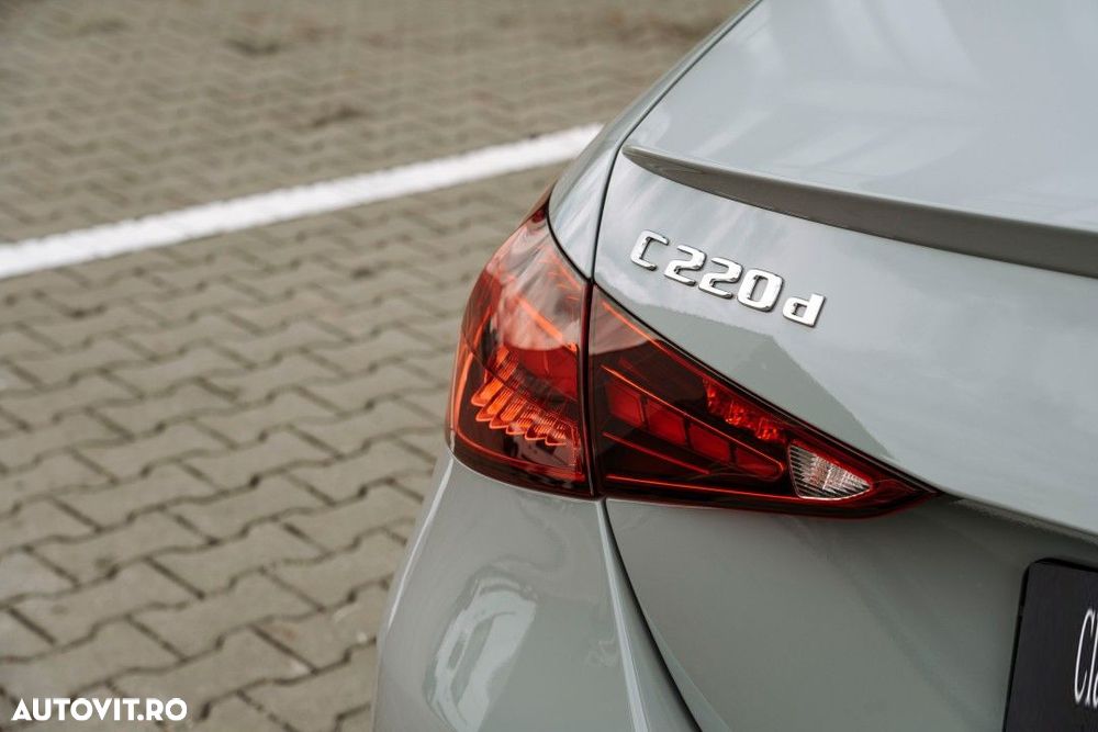 Mercedes-Benz C - 29