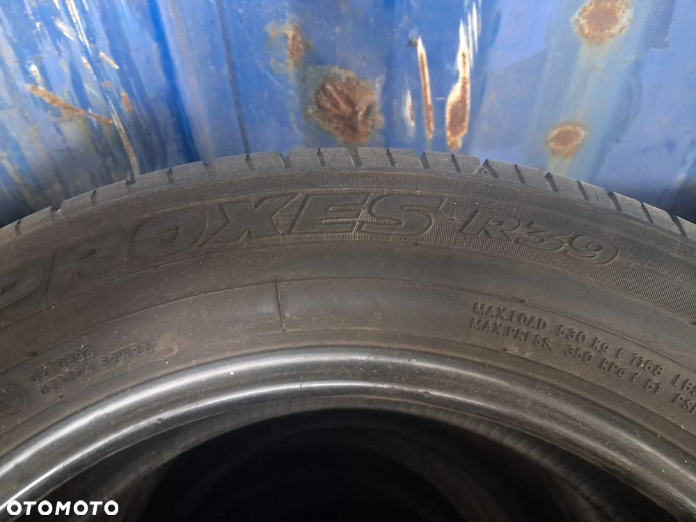 Opony lato 185/60r16 Toyo R39 - 5