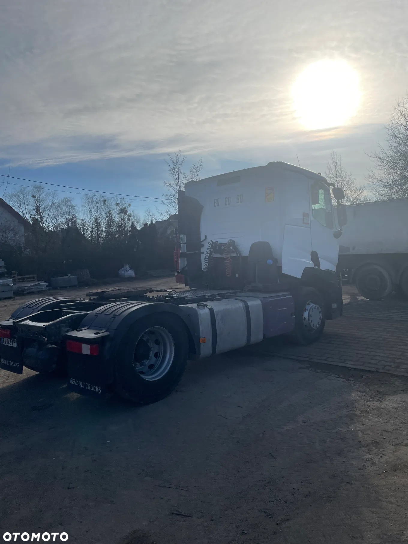 Renault T - 5
