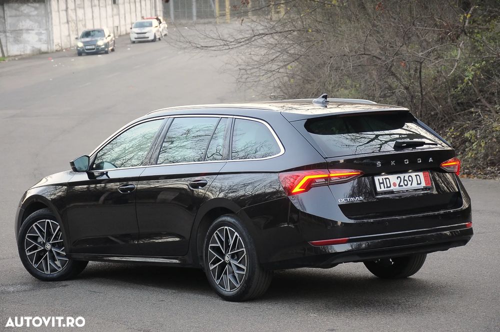 Skoda Octavia 2.0 TDI DSG Tour - 3