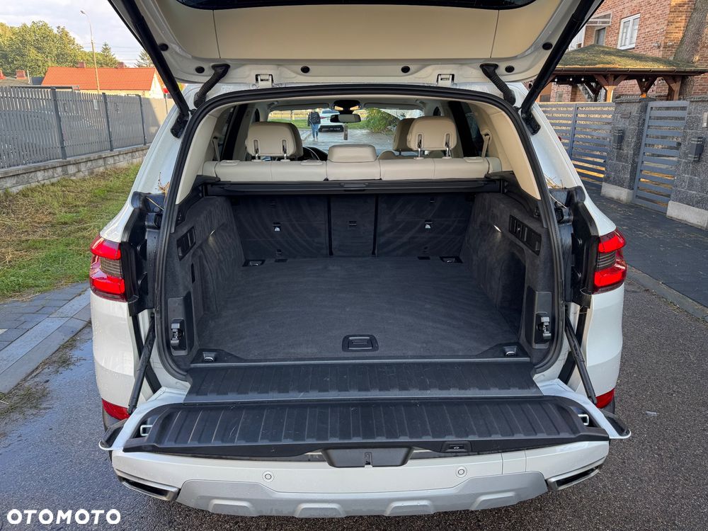 BMW X5 xDrive30d mHEV - 26
