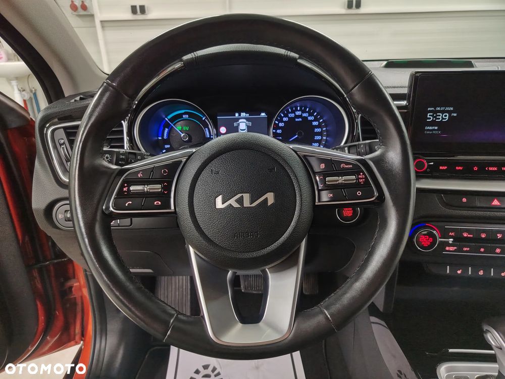 Kia XCeed 1.6 GDI PHEV Business Line DCT - 32