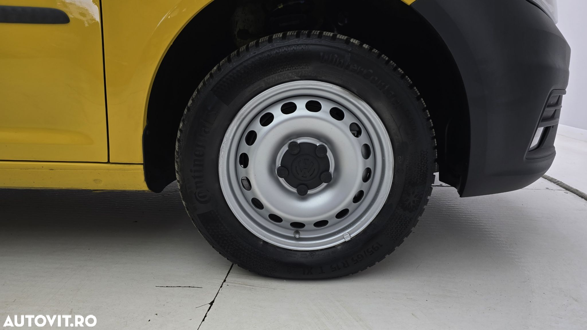 Volkswagen Caddy - 23