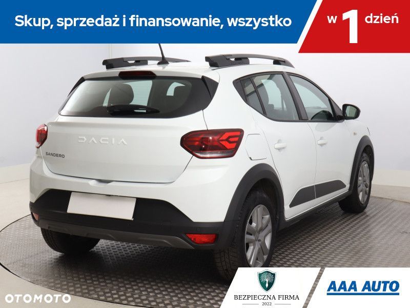 Dacia Sandero - 7
