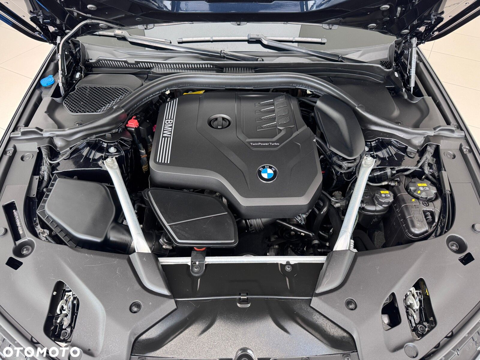 BMW Seria 5 530i xDrive M Sport sport - 21