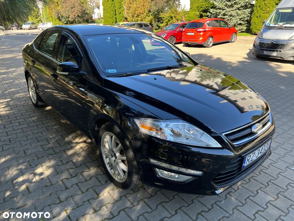 Ford Mondeo 2011 photo 2