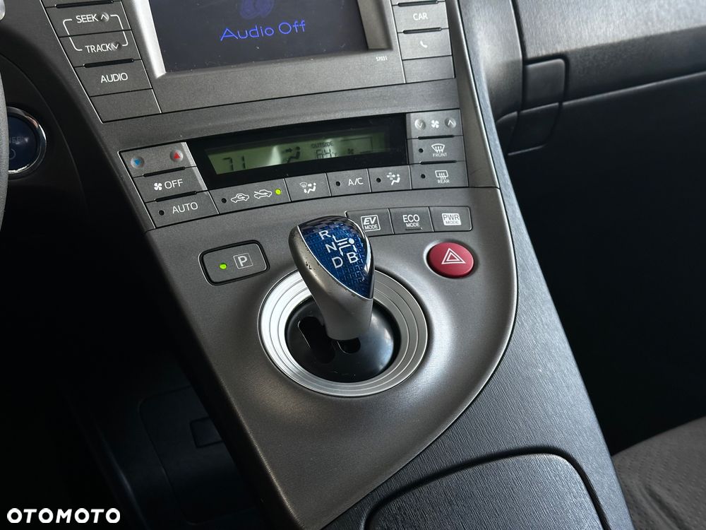 Toyota Prius - 23