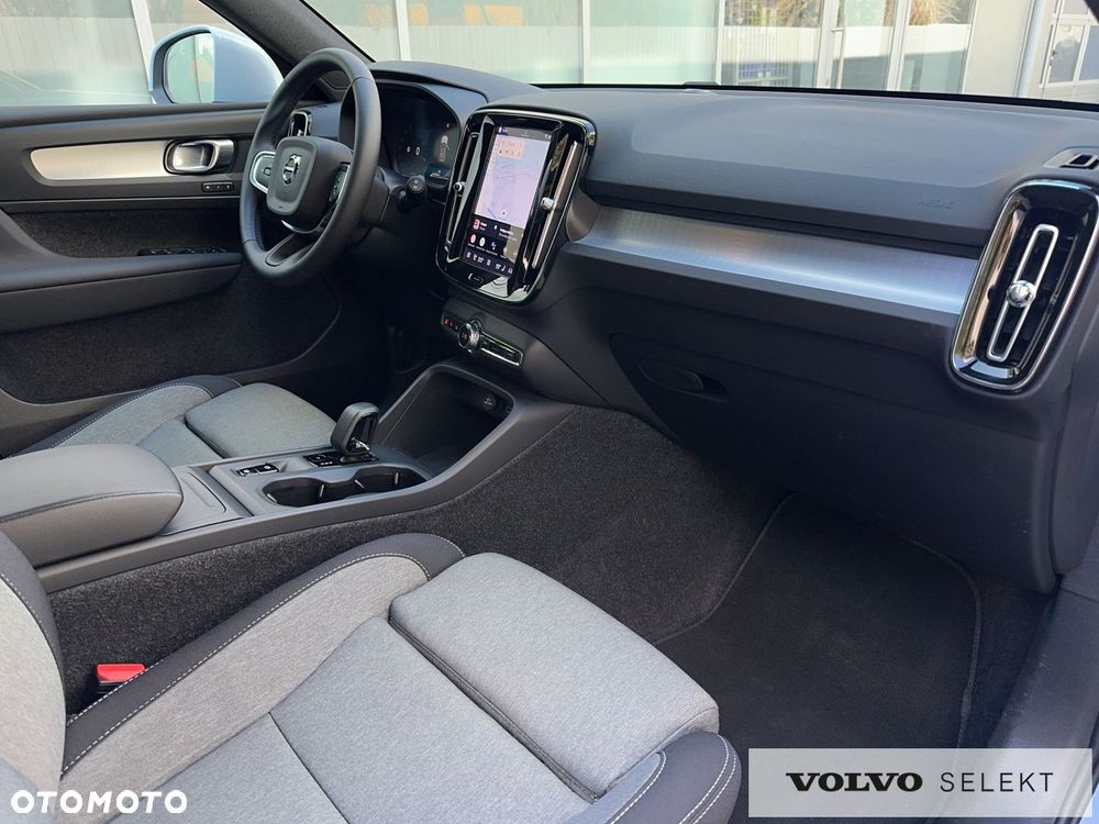 Volvo XC 40 - 23