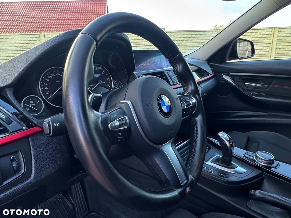 BMW Seria 3 320d Blue Performance Sport Line - 30
