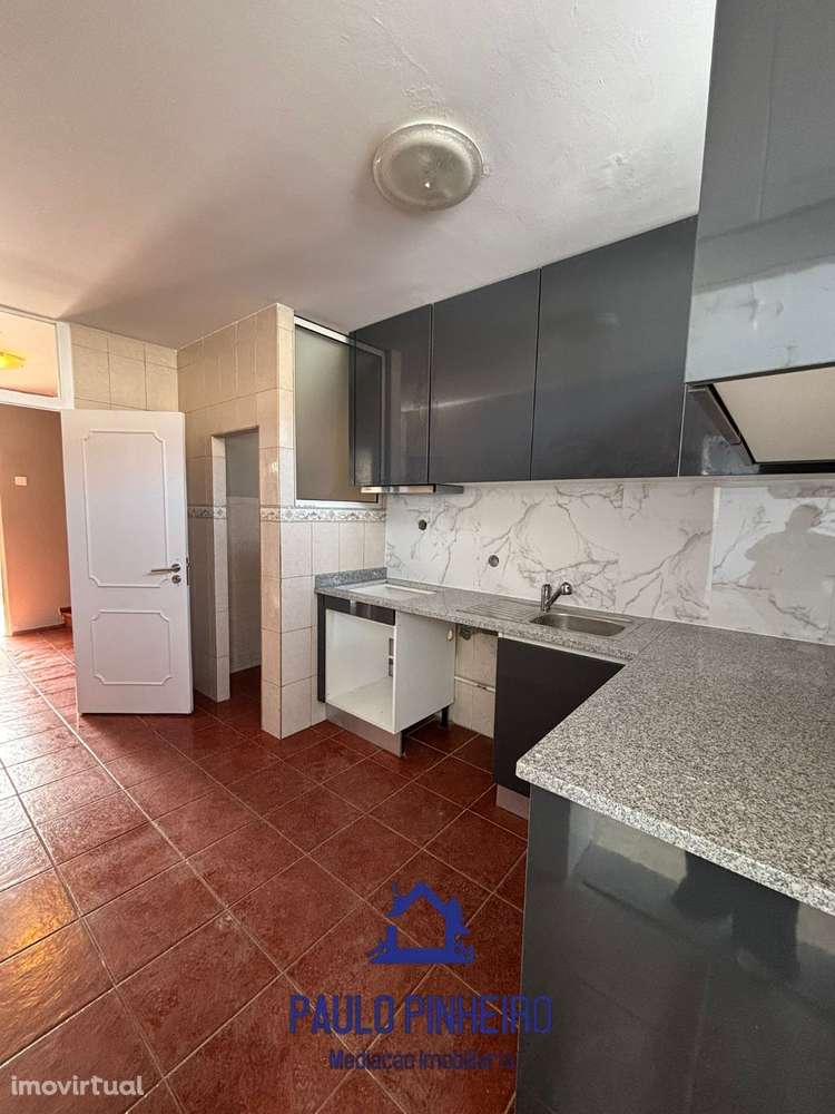 Moradia T3 Renovada em Vila Nova de Gaia - Grande imagem: 2/33