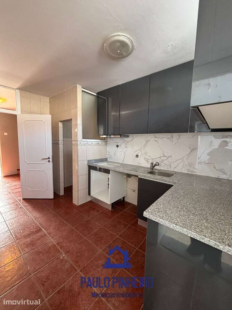 Moradia T3 Renovada em Vila Nova de Gaia - Grande imagem: 2/33