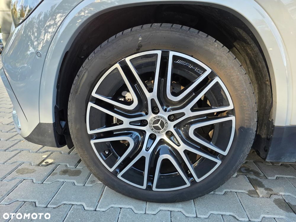 Mercedes-Benz GLA 200 AMG Line - 23