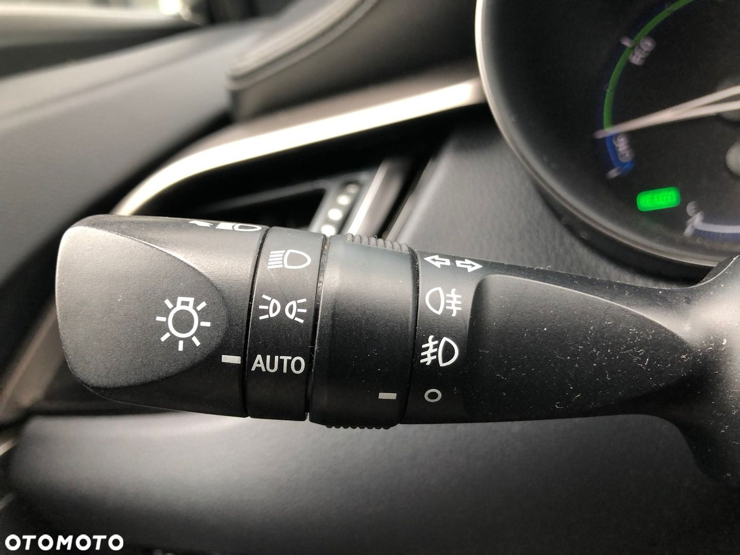 Toyota C-HR 1.8 Hybrid Prestige - 27