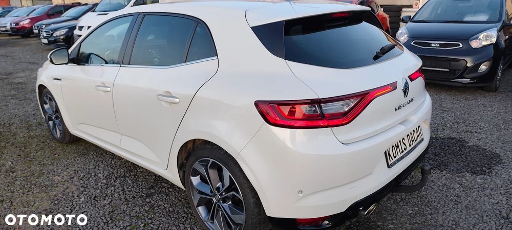 Renault Megane TCe 140 GPF BOSE EDITION - 3