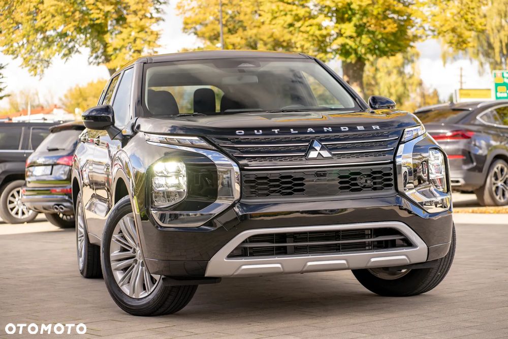 Mitsubishi Outlander - 28
