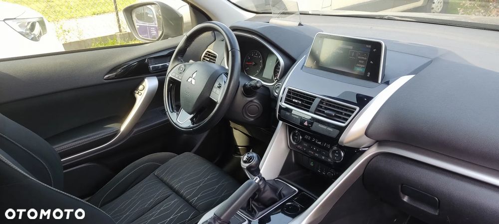 Mitsubishi Eclipse Cross 1.5 T-MIVEC 2WD Spirit - 3