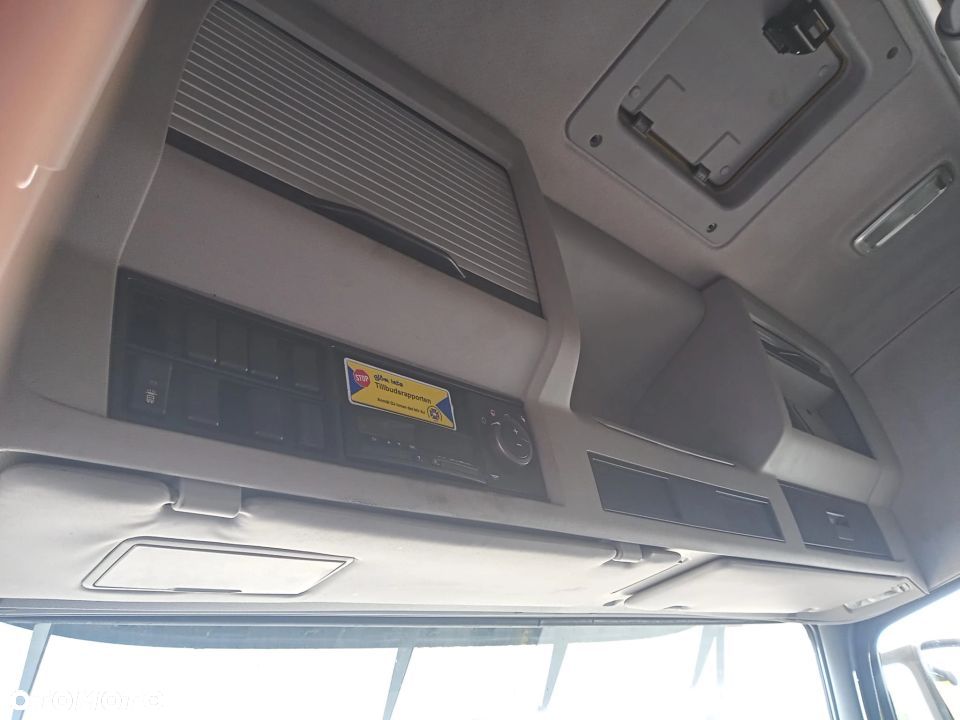 VOLVO FH13 LIFT KABINA GLOB MANUAL 2013R - 9