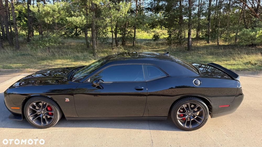Dodge Challenger 6.4 Scat Pack - 12