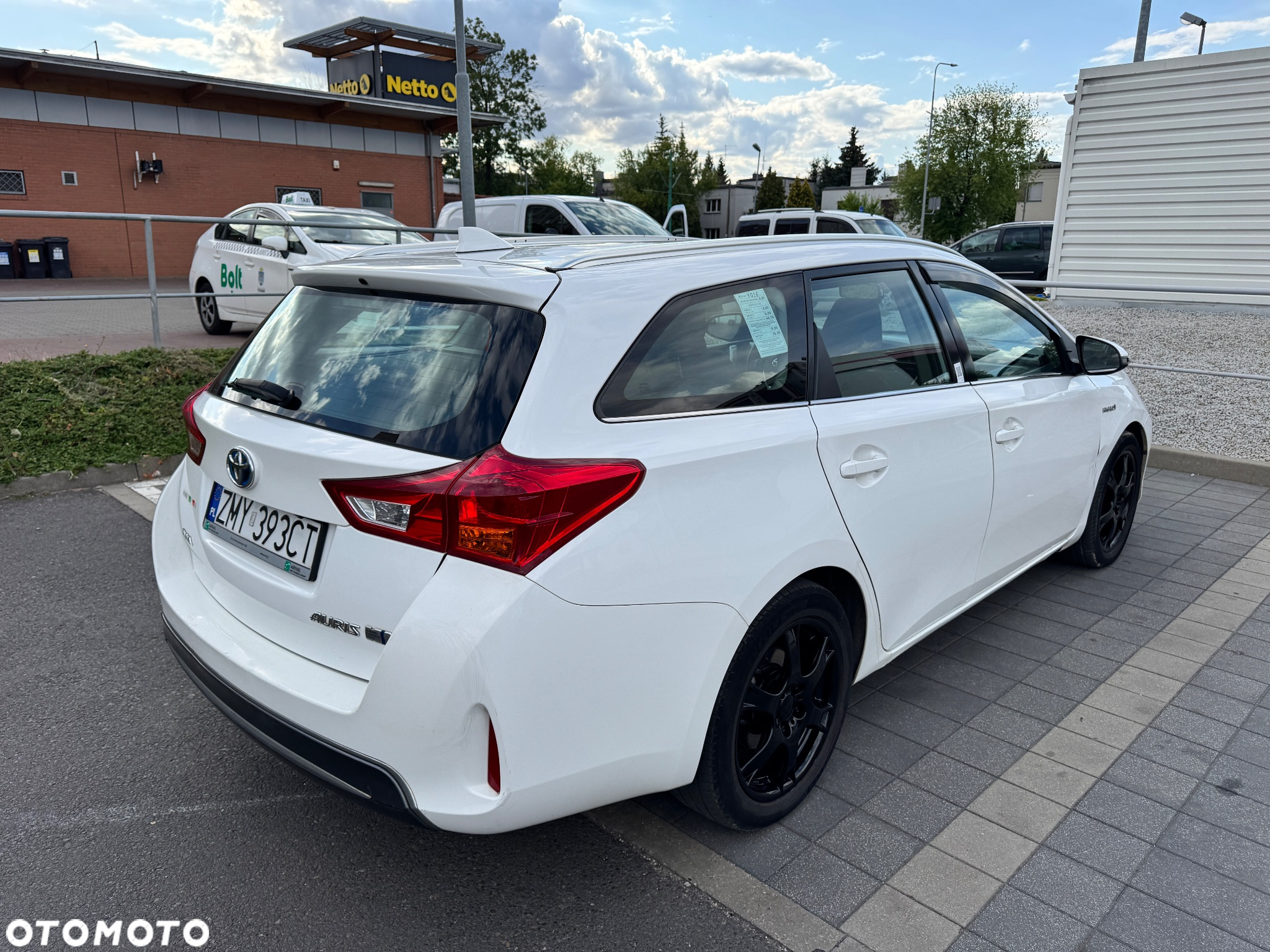 Toyota Auris - 4