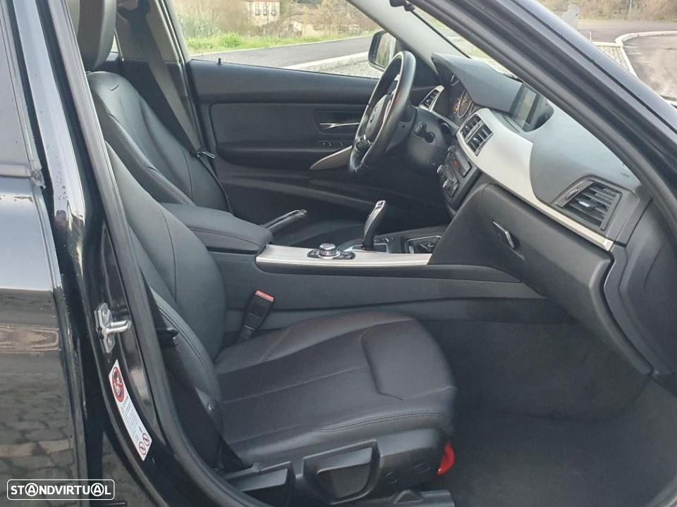 BMW 318 d Touring Navigation Auto - 29