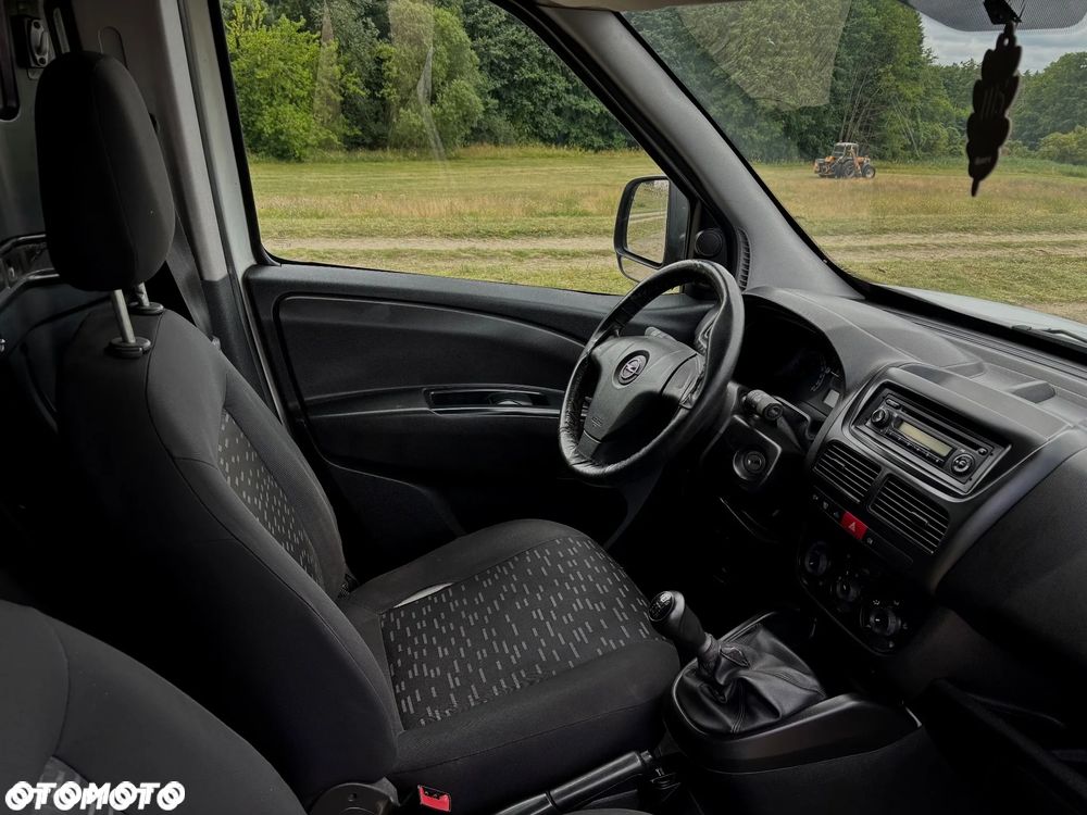 Opel Combo - 10