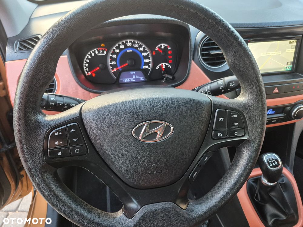 Hyundai i10 - 16