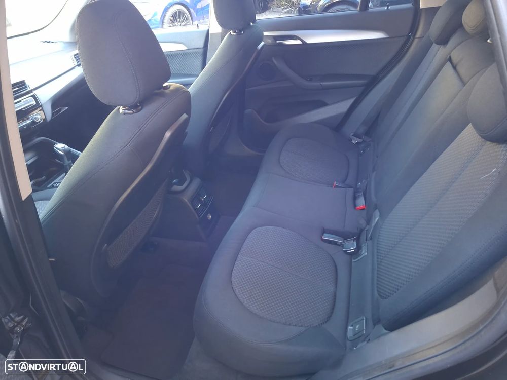 BMW X1 sDrive18d Aut. - 18