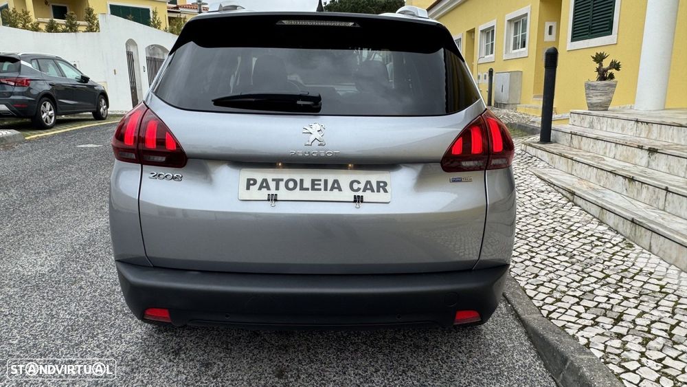 Peugeot 2008 1.2 PureTech Style - 17