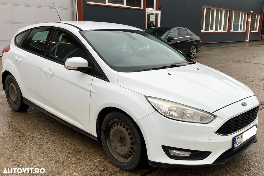 Ford Focus - 1