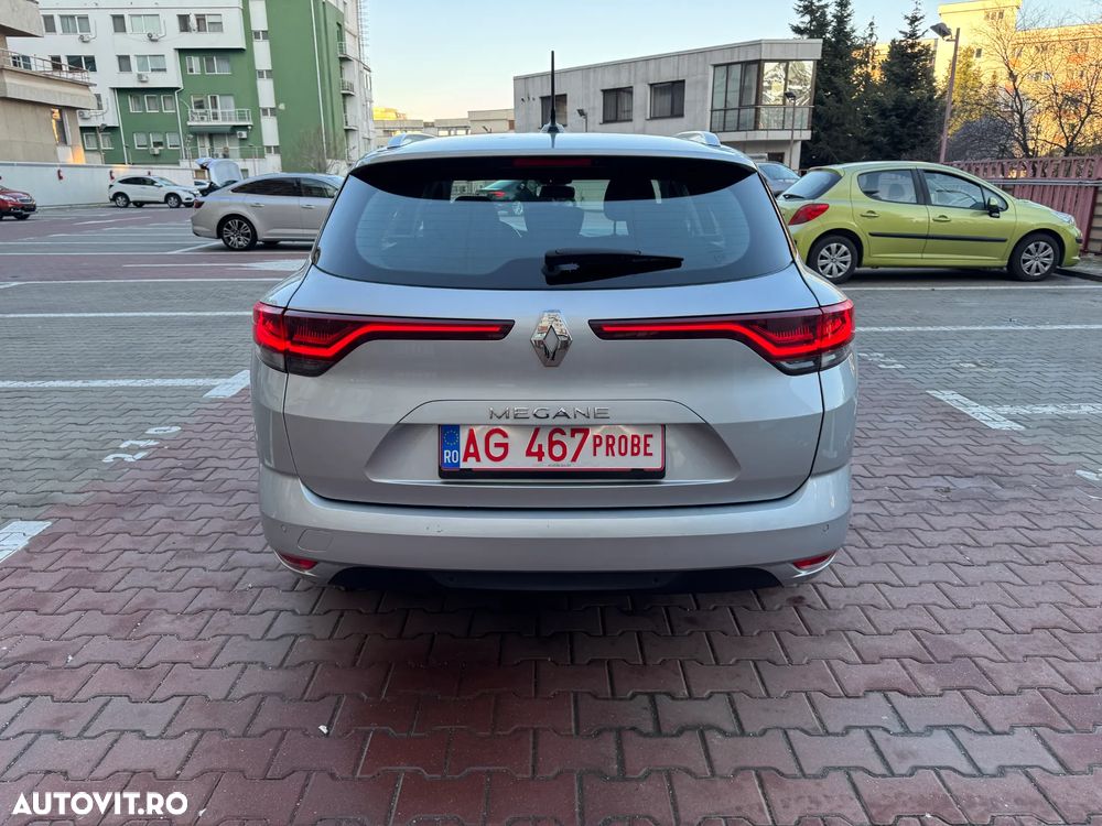 Renault Megane Grandtour BLUE dCi 115 EQUILIBRE - 32