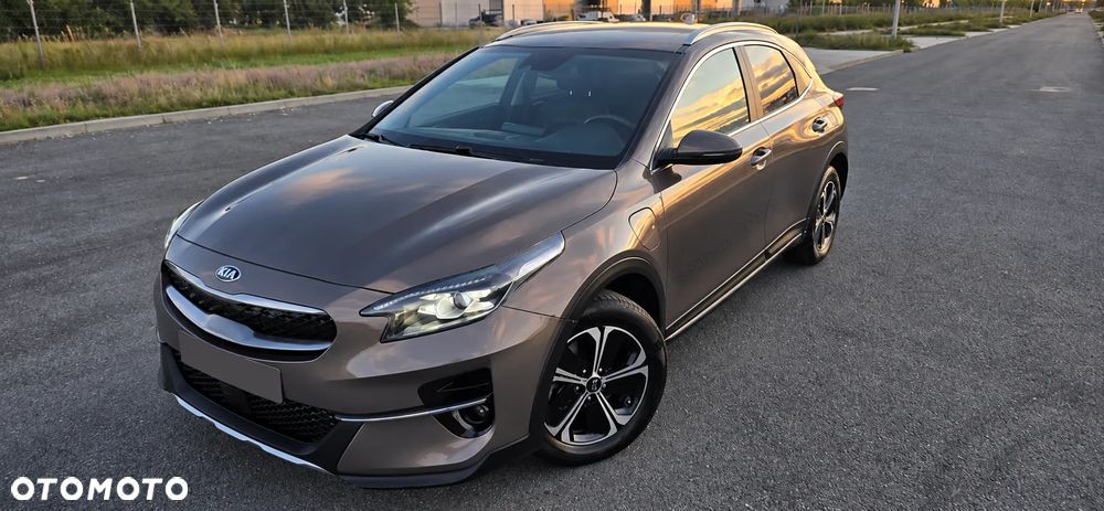 Kia XCeed 1.6 GDI PHEV L Business Line DCT - 4