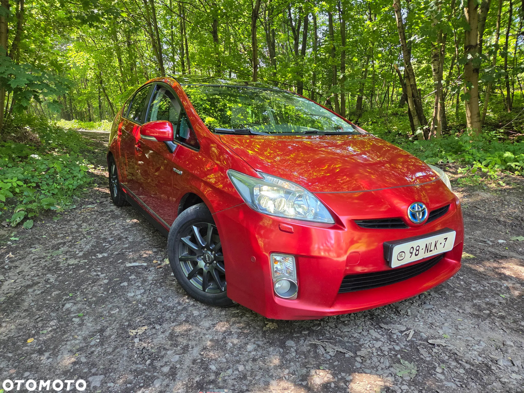 Toyota Prius (Hybrid) Executive - 4