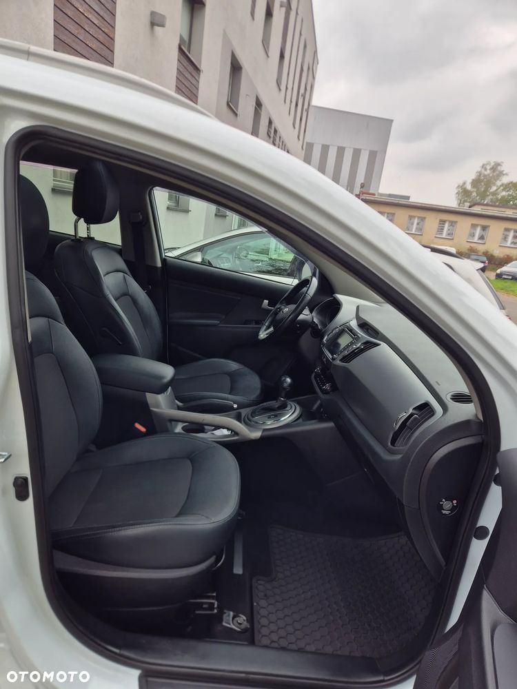 Kia Sportage 2.0 CRDI 184 4WD Automatik Spirit - 11