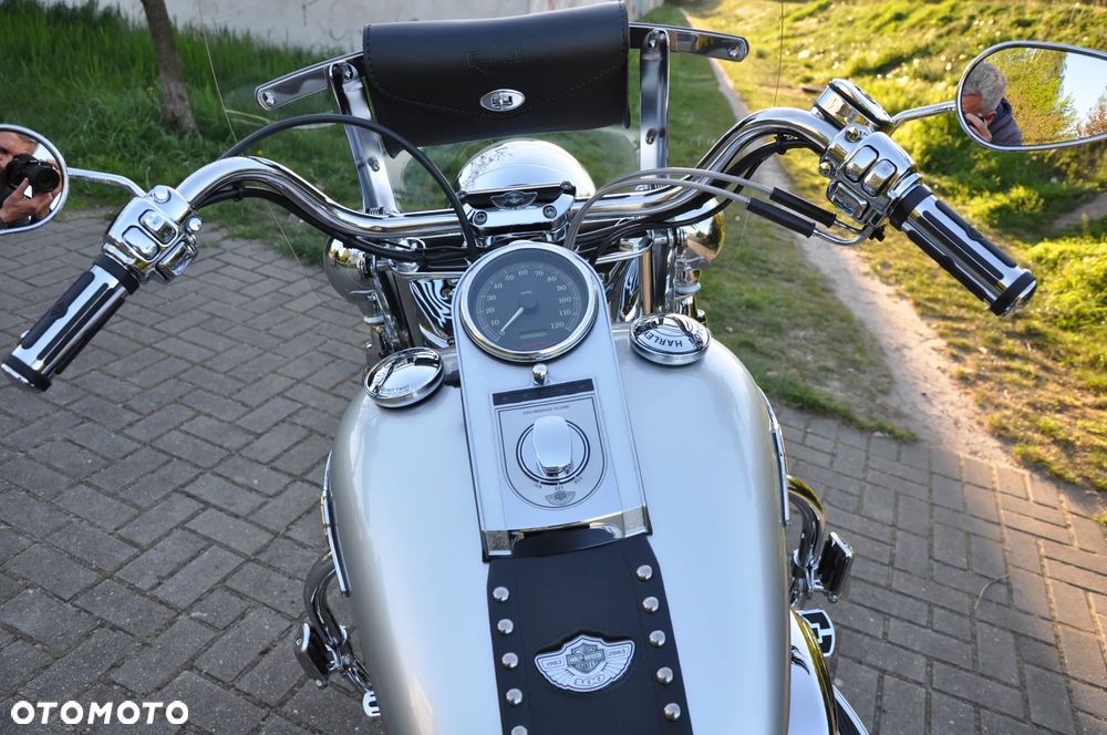 Harley-Davidson Softail Heritage Classic - 10