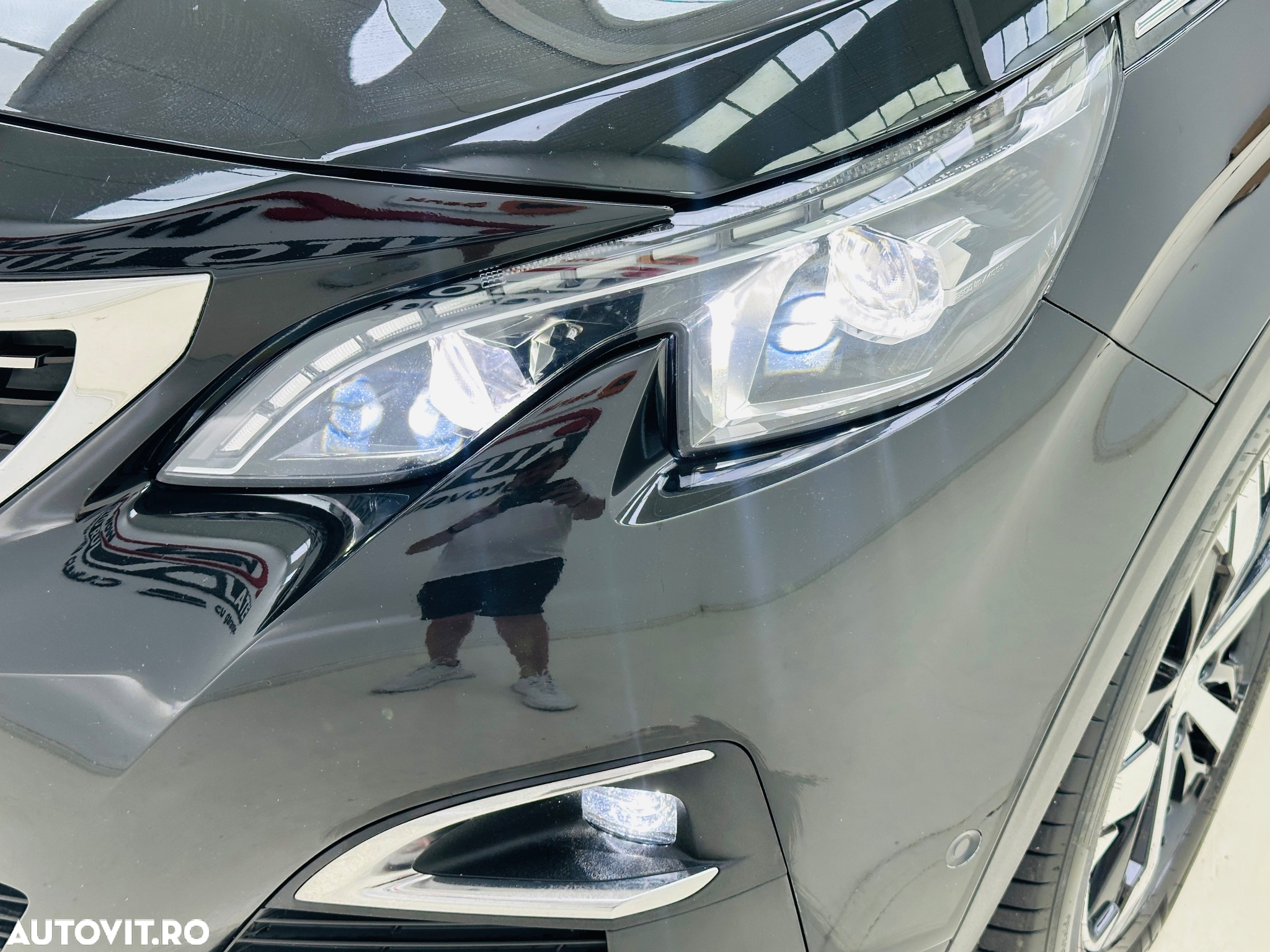 Peugeot 3008 PureTech 130 Stop & Start GPF Allure Pack - 12