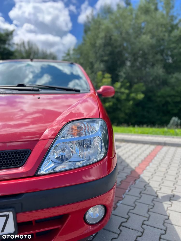 Renault Scenic 1.6 16V Family - 2