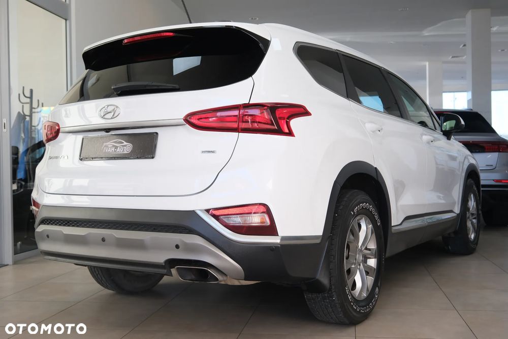 Hyundai Santa Fe - 9