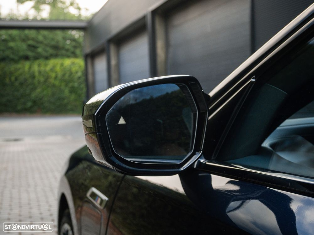 BMW 760 M760e xDrive - 24