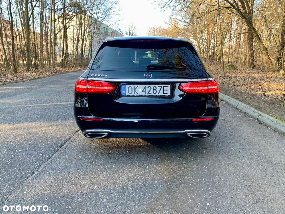 Mercedes-Benz Klasa E 220 d 9G-TRONIC Avantgarde - 4