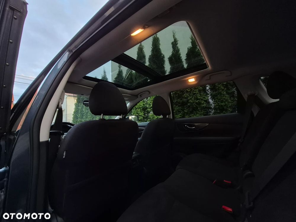 Nissan X-Trail 1.6 DIG-T N-Vision - 22