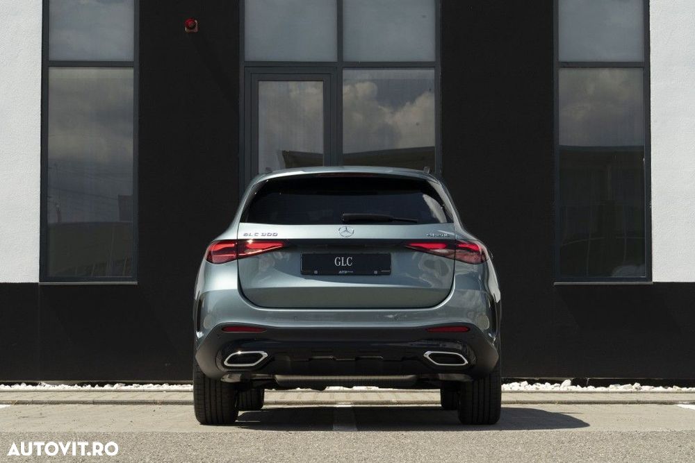 Mercedes-Benz GLC - 27