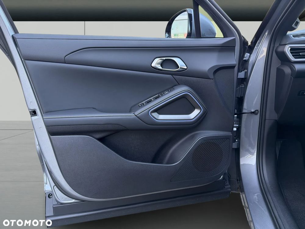 BYD Atto 2 DM-i - 11