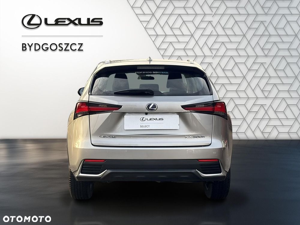 Lexus NX 300h Elegance AWD - 4