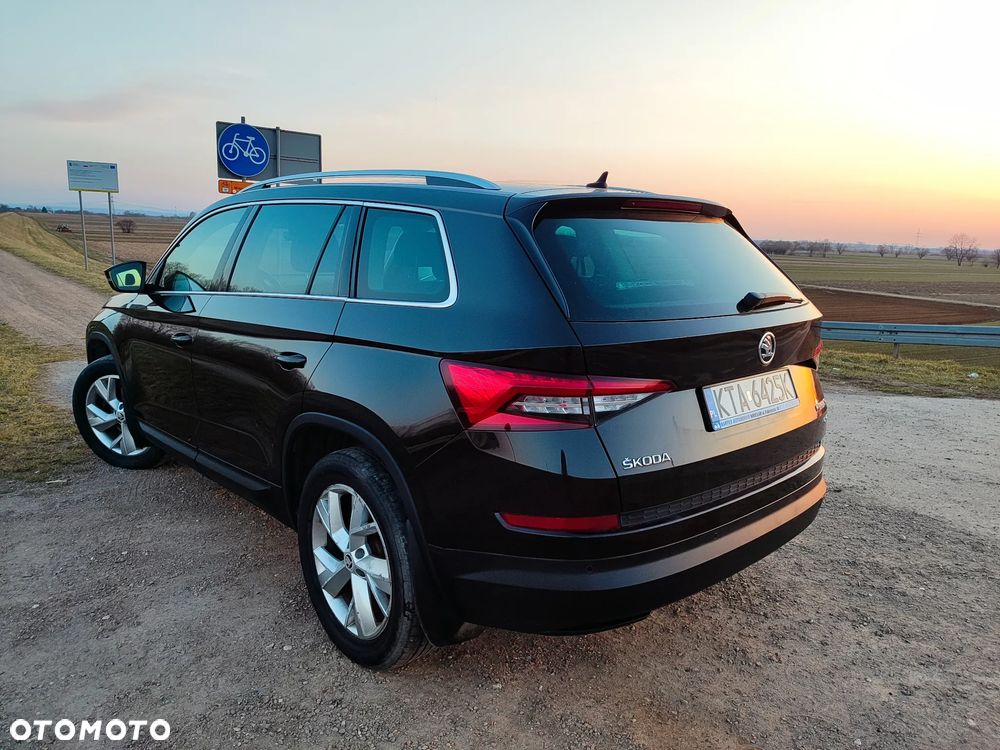 Skoda Kodiaq 2.0 TDI 4x4 DSG Sportline - 4