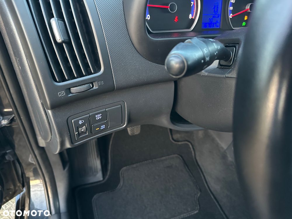 Hyundai i30 1.4 Blue Comfort - 28