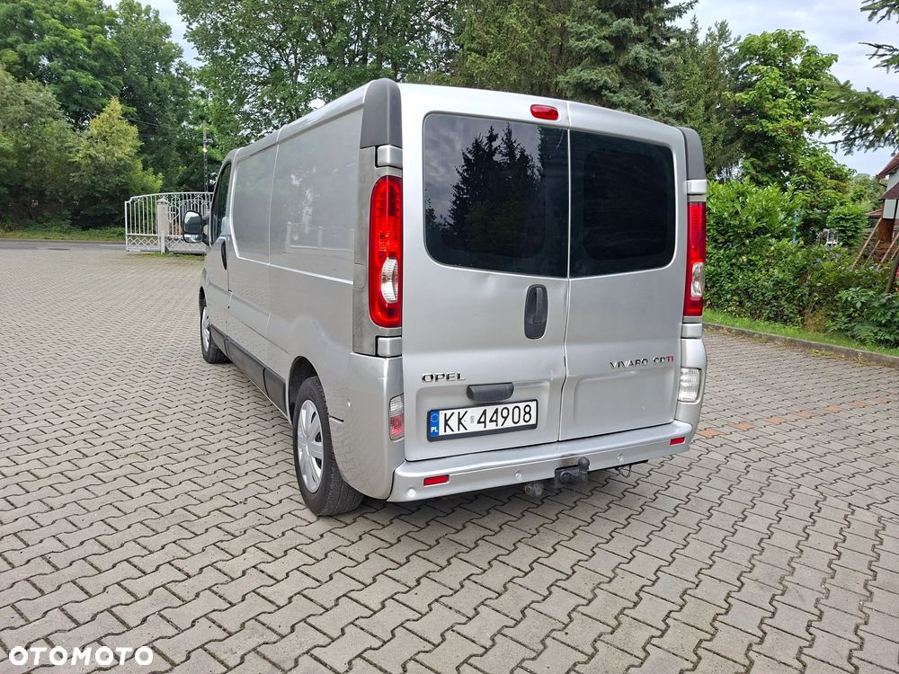 Opel Vivaro - 7