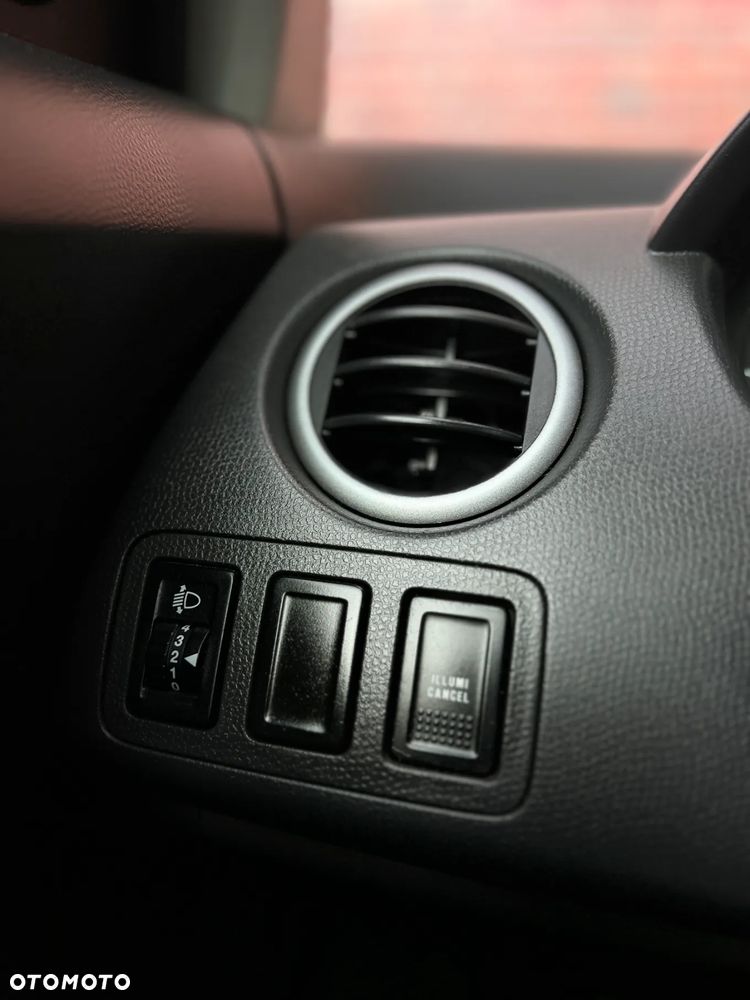 Suzuki Swift - 25
