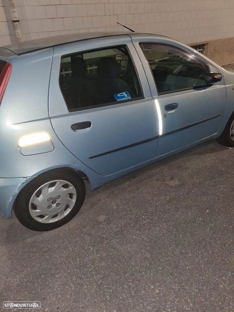 Fiat Punto - 5