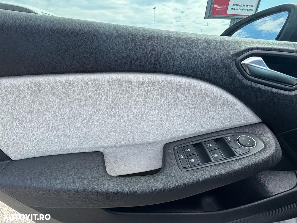 Renault Clio V TCe 90 CVT Techno - 12